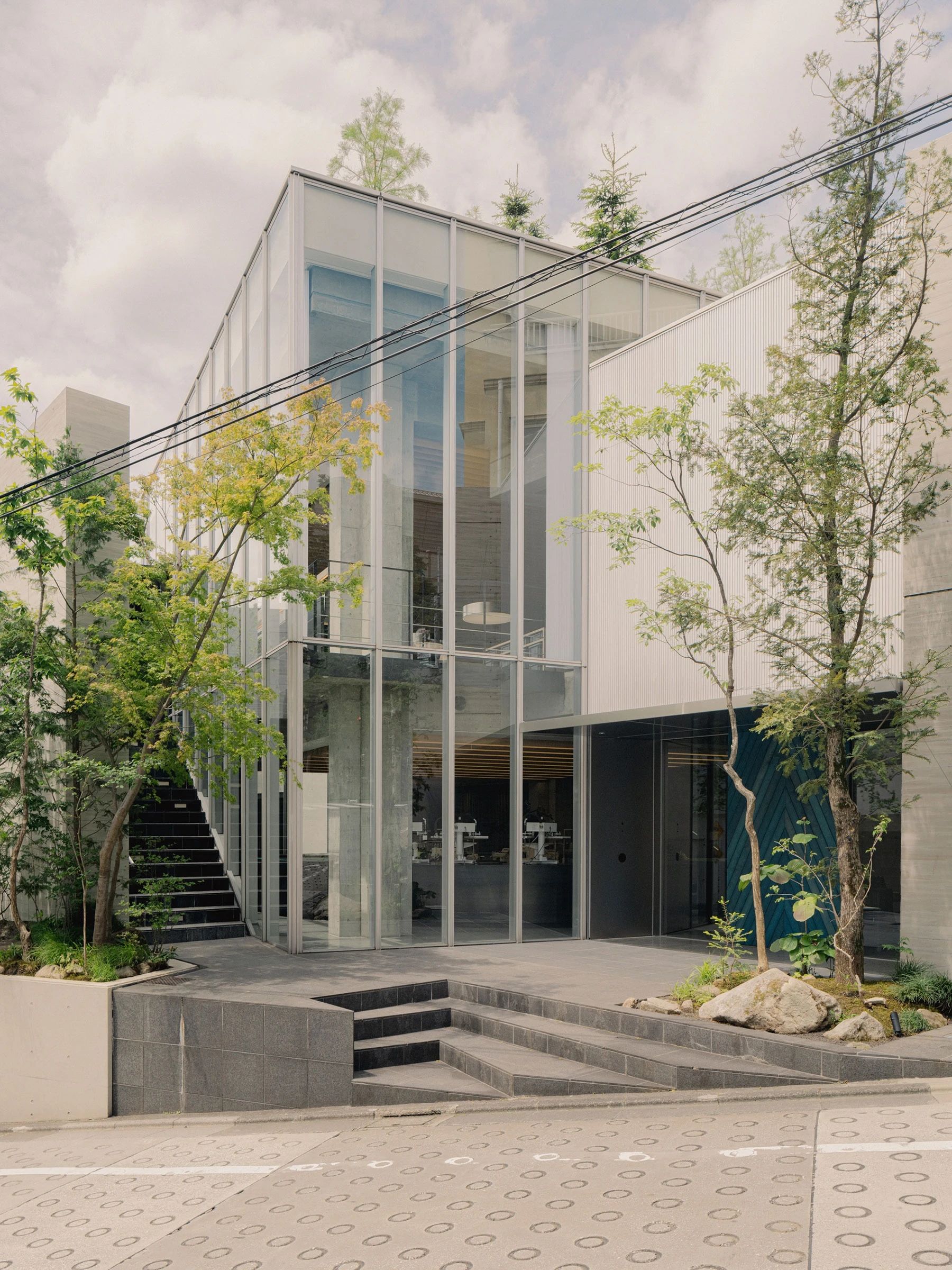 始祖鸟东京创作中心丨日本东京丨Torafu Architects-2