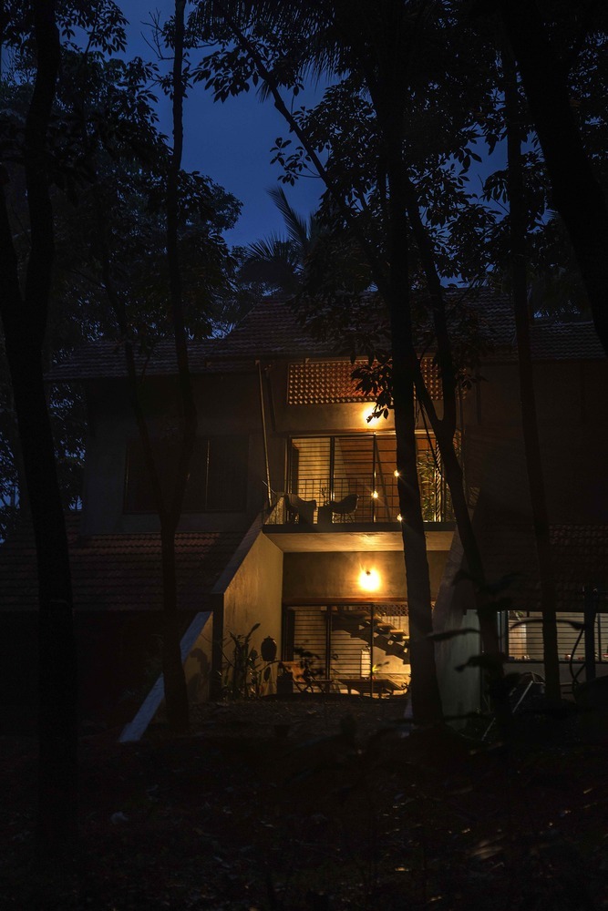 A Low Budget Project that has Managed to meet the Needs and Desires of its Owners-36