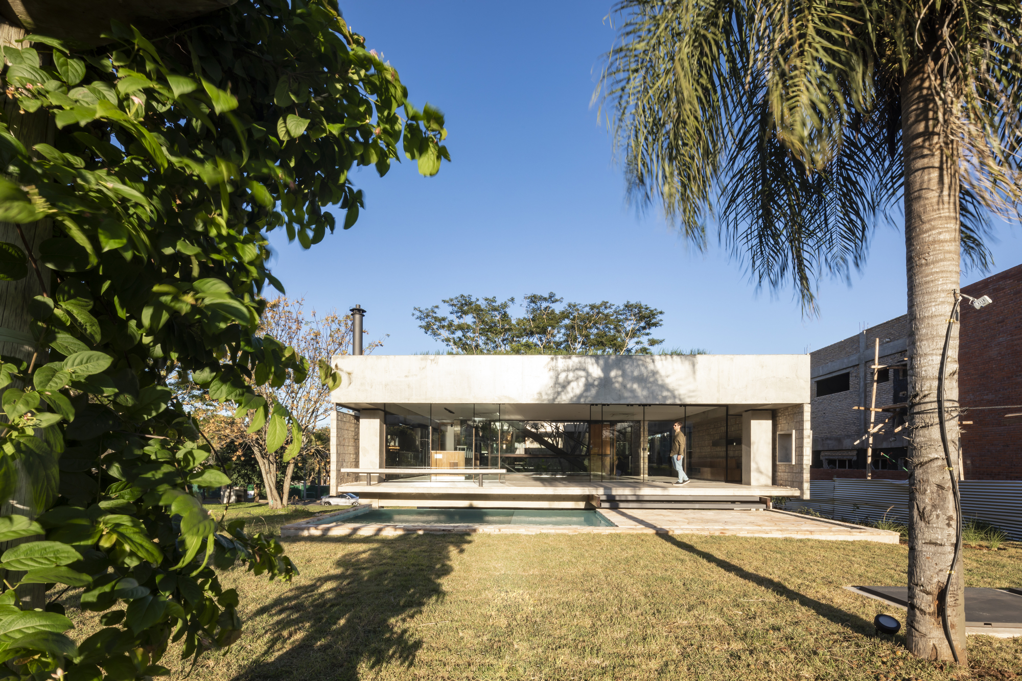 Yvyraju 住宅丨巴拉圭丨OMCM arquitectos-28