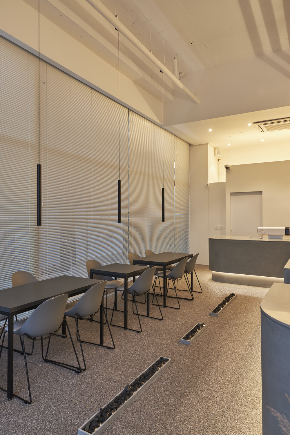 CAFE DOUDOU | 现代高级的 19 坪咖啡厅设计-16