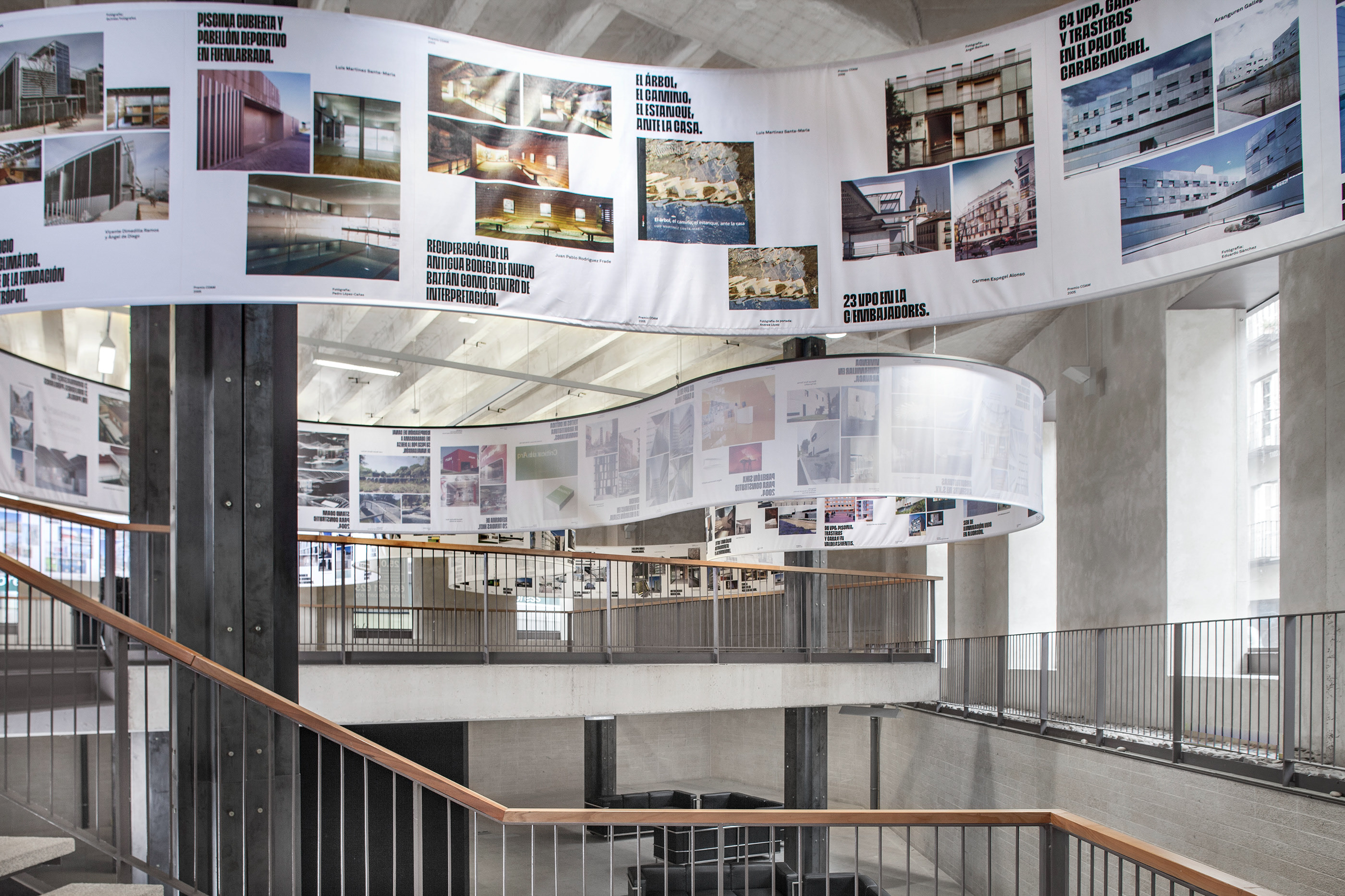 点线之间的展览空间-9