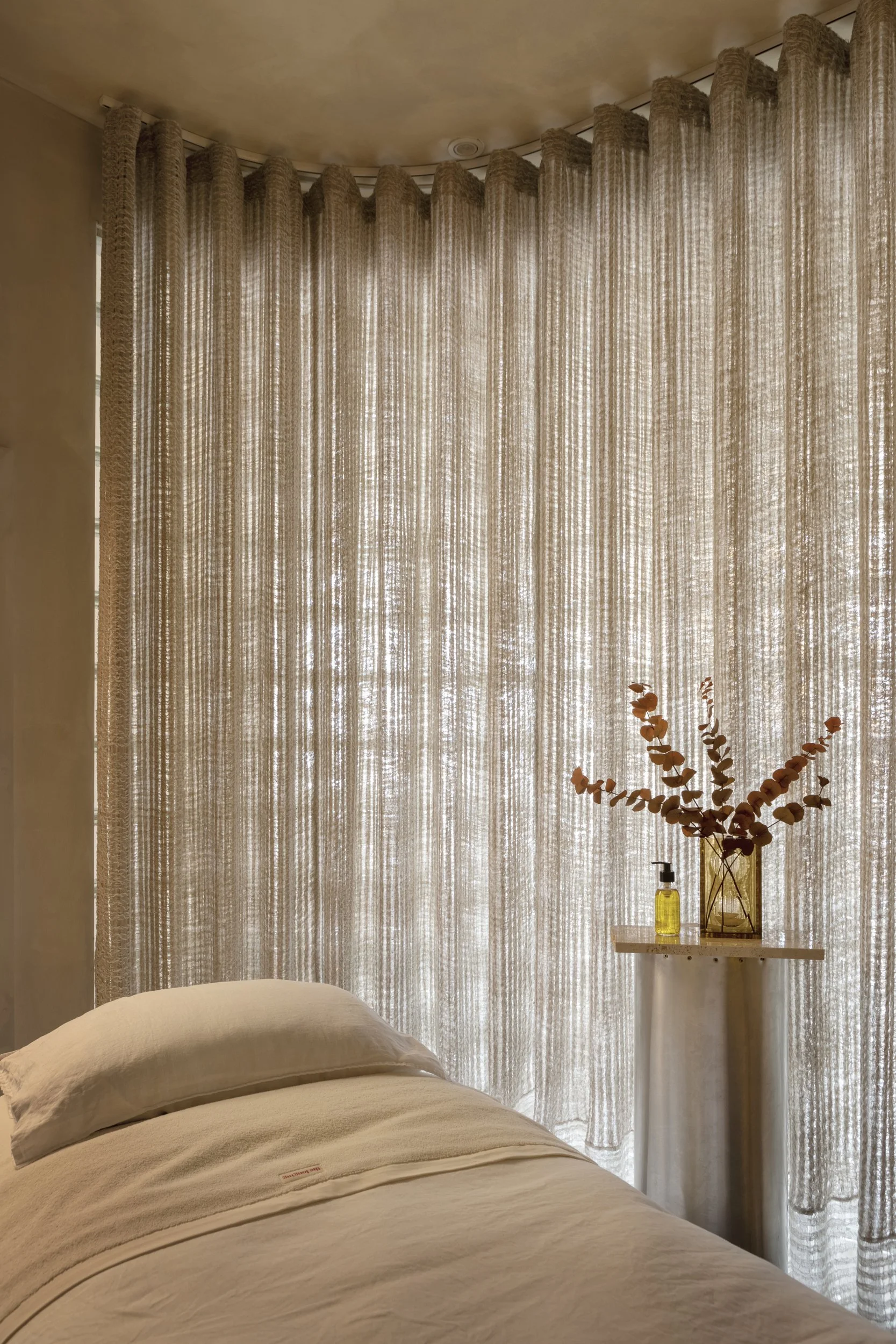 由于big· · Nina+Co表述不清晰，big和Nina+Co之间的· ·表意不明，难以准确理解原文意图和语境，无法给出准确翻译 丨Nina（推测）-12