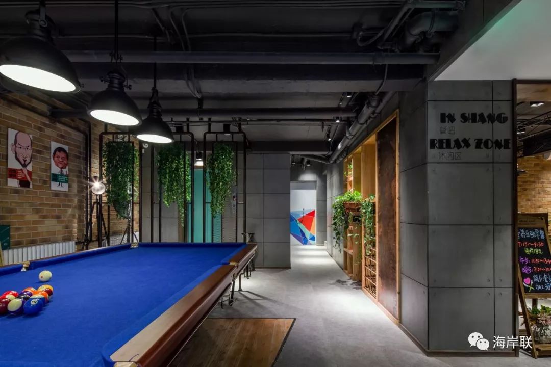 从老远的地方跑来，只为和你睡上一宿……-31