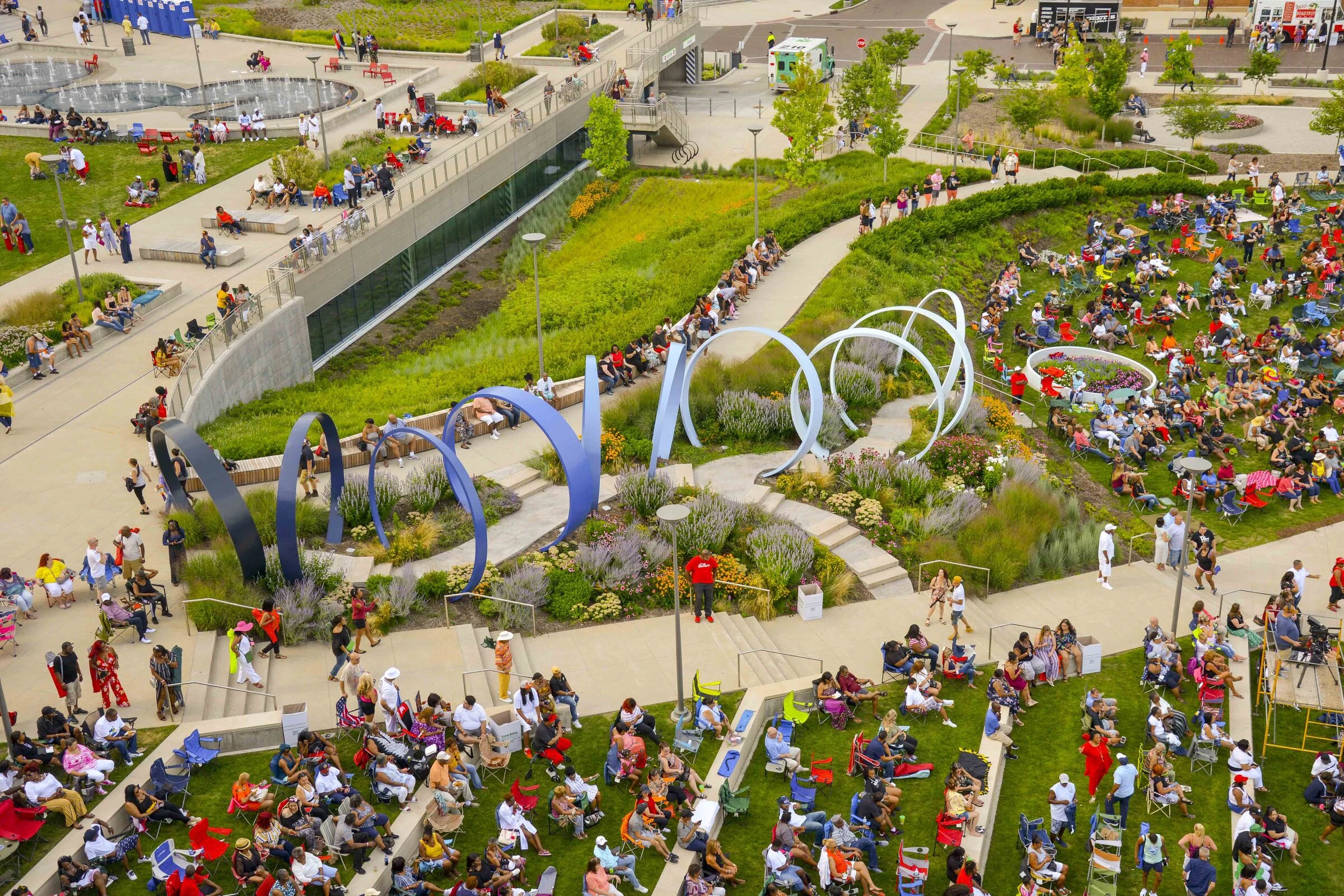 ProMedica 公司园区和长廊公园丨美国丨HKS-17