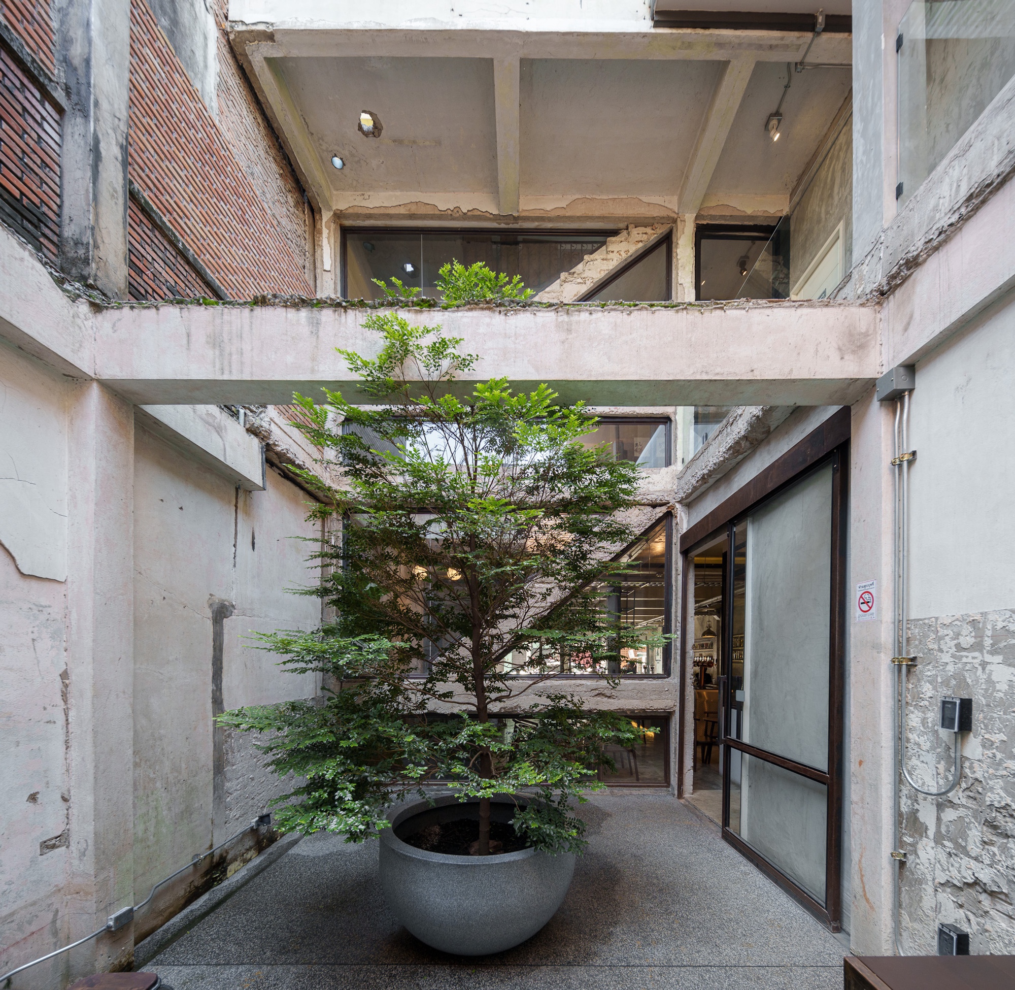 115 Bake House & JIM 's Recipe UBON OLD TOWN / sutearchitect-21