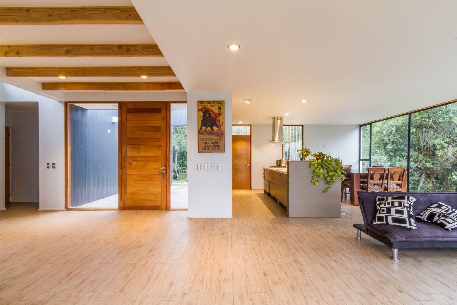 智利奥尔穆埃森林中的悬浮家庭住宅-64