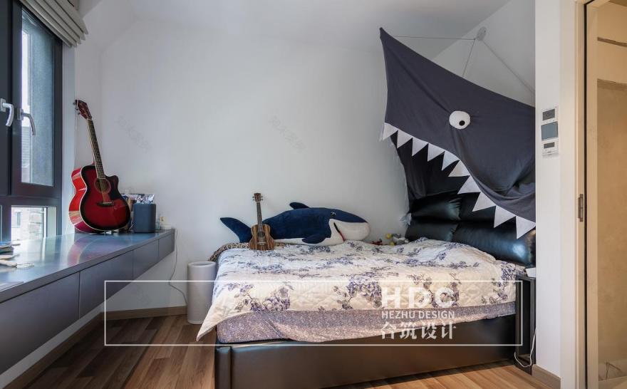 宁静沉稳的现代家居设计-24