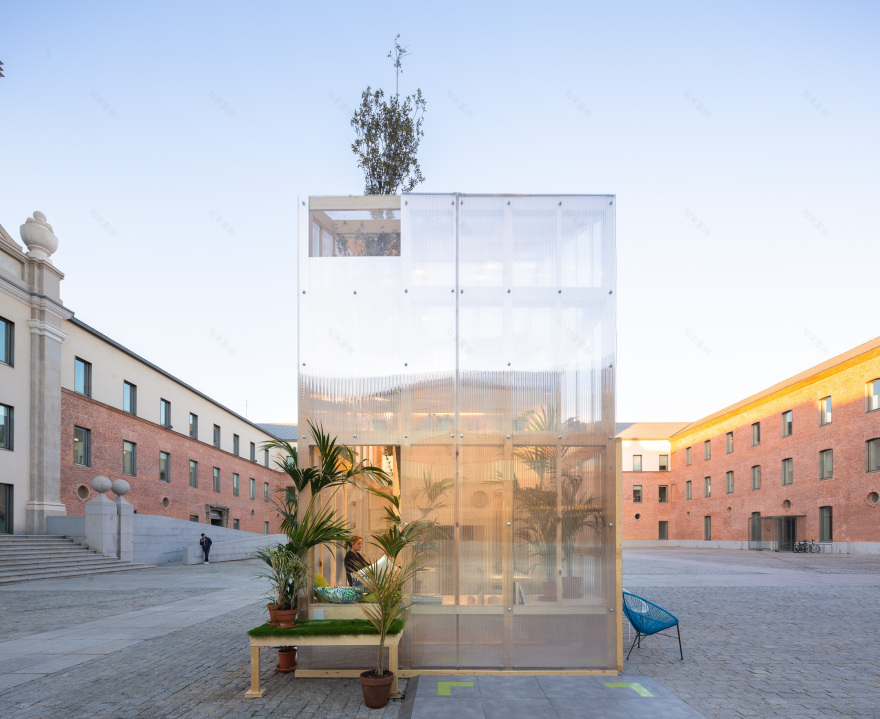 Urban House Installation / MYCC-20