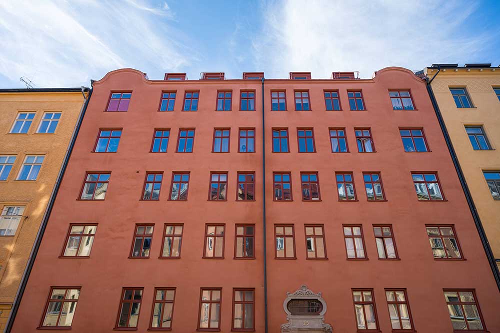 平静与宁静：斯德哥尔摩精致的单色公寓-30