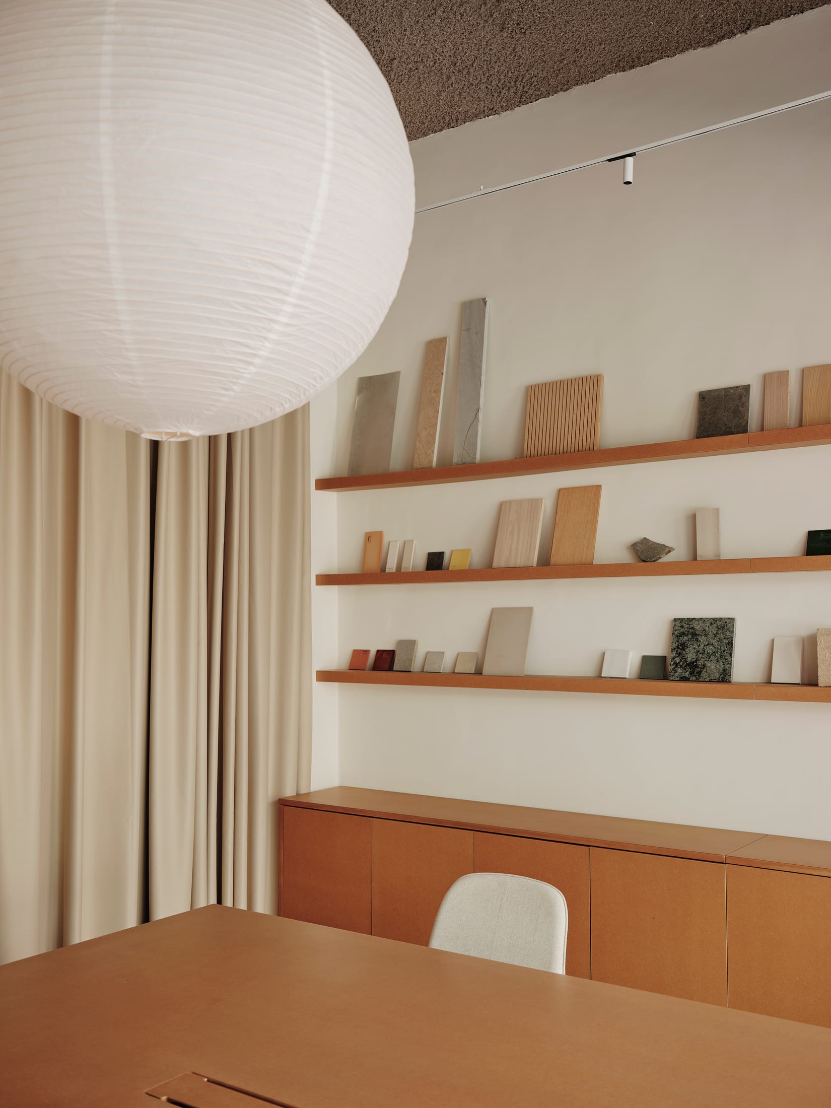 Sornells 21共享 workspace丨西班牙丨Paloma Bau,T.O.T（由Ausiàs Pérez领导）-7