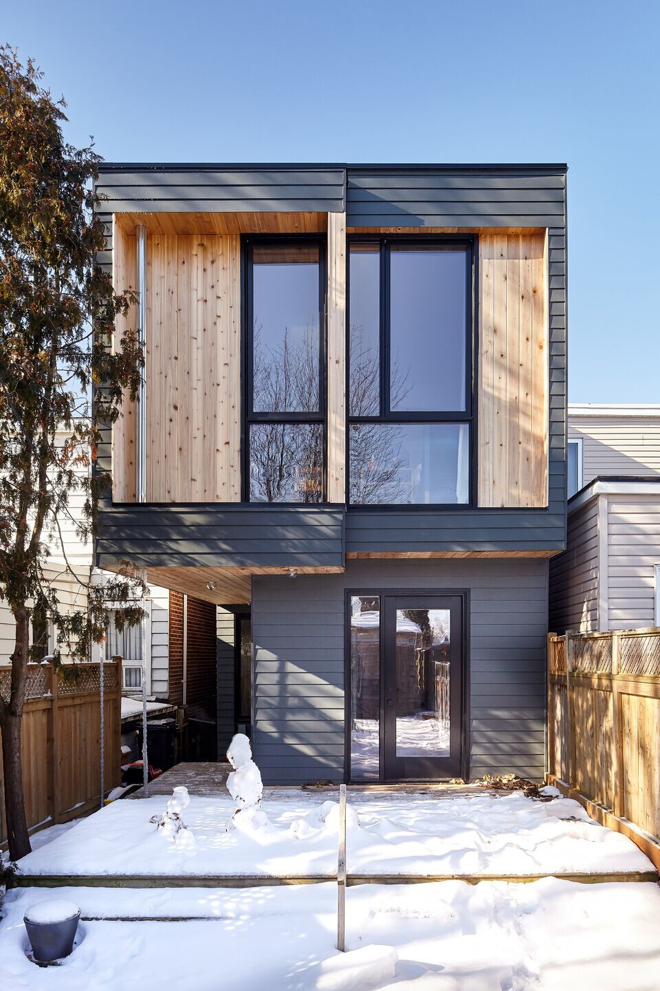 多伦多窄巷小宅的巧妙扩建-9