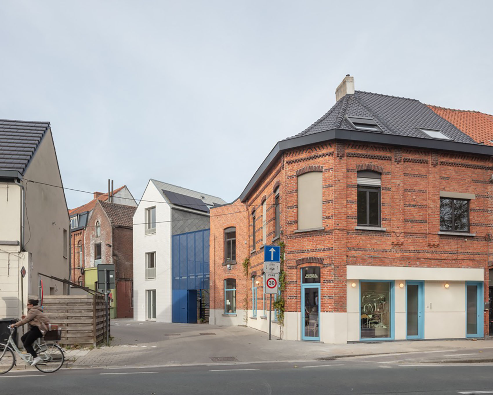 Boris & Maurice住宅与街角酒馆丨比利时丨FELT architectuur & design-53