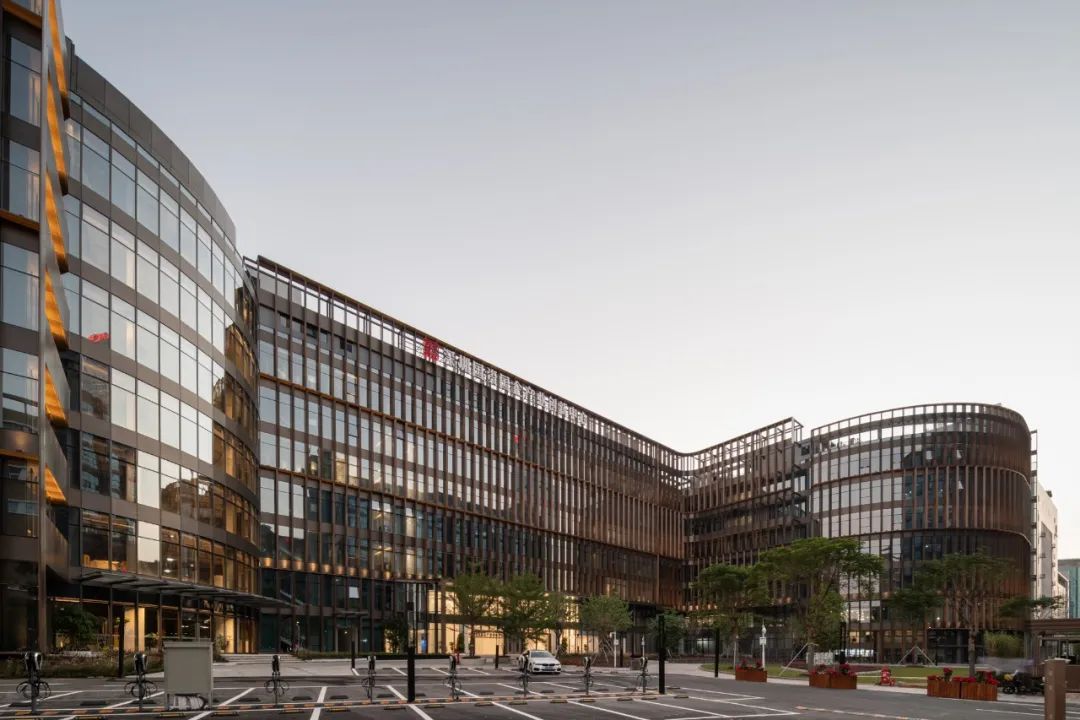 深圳国资国企产业创新中心丨中国深圳丨深圳市库博建筑设计事务所有限公司（立方设计）-15