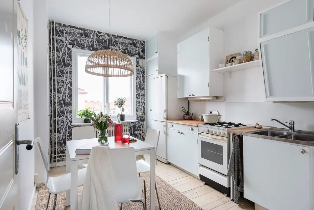 33 平米极简白色空间，打造专属单身女性的梦幻居所-11