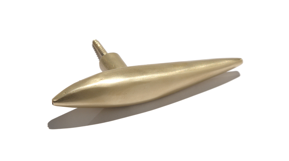 元素持有 | 抽象有机铜质硬件为家居增添雕塑气息-6