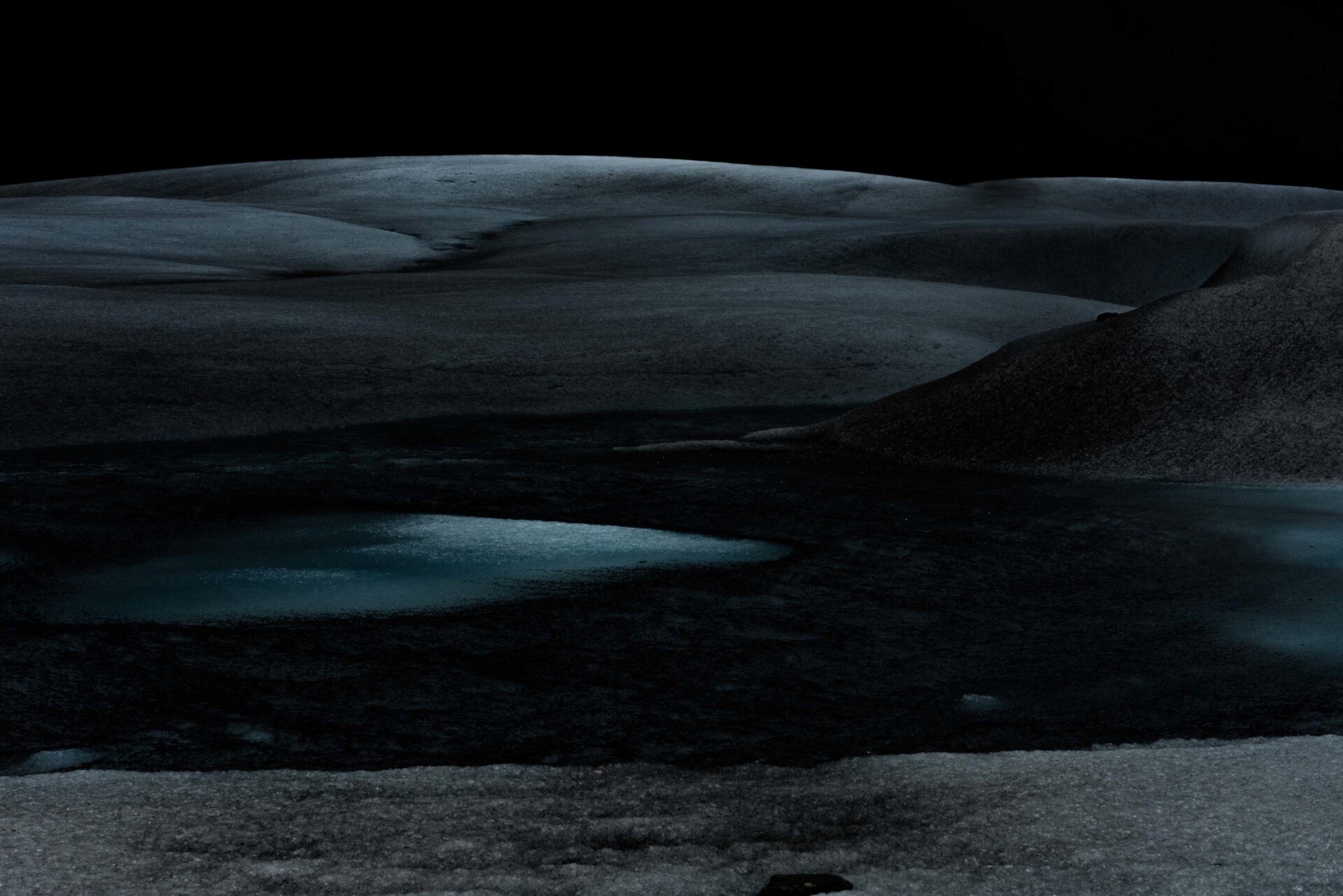 First look: this Melbourne-based photographer has captured one of the world’s most beautiful natural attractions-13