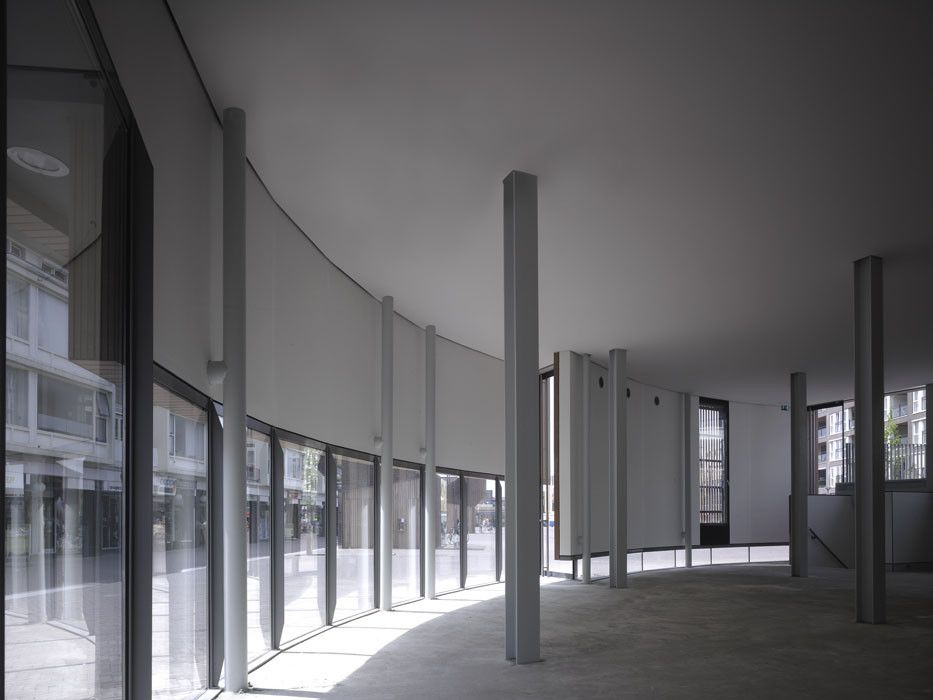 荷兰罗森达尔咖啡馆建筑，打造城市公共空间新地标-20