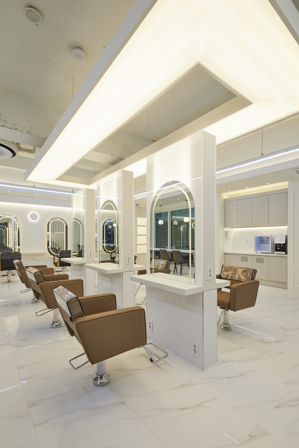 白色木屋美容 SPA 的现代禅意设计-16