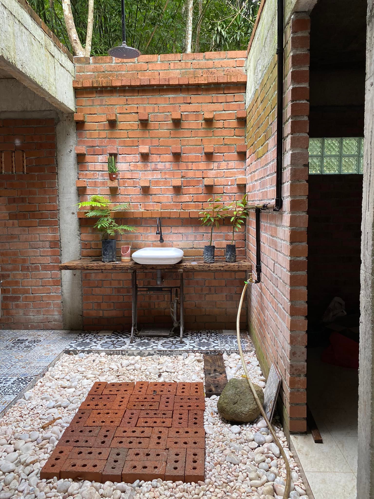 小型果园房屋建造-25