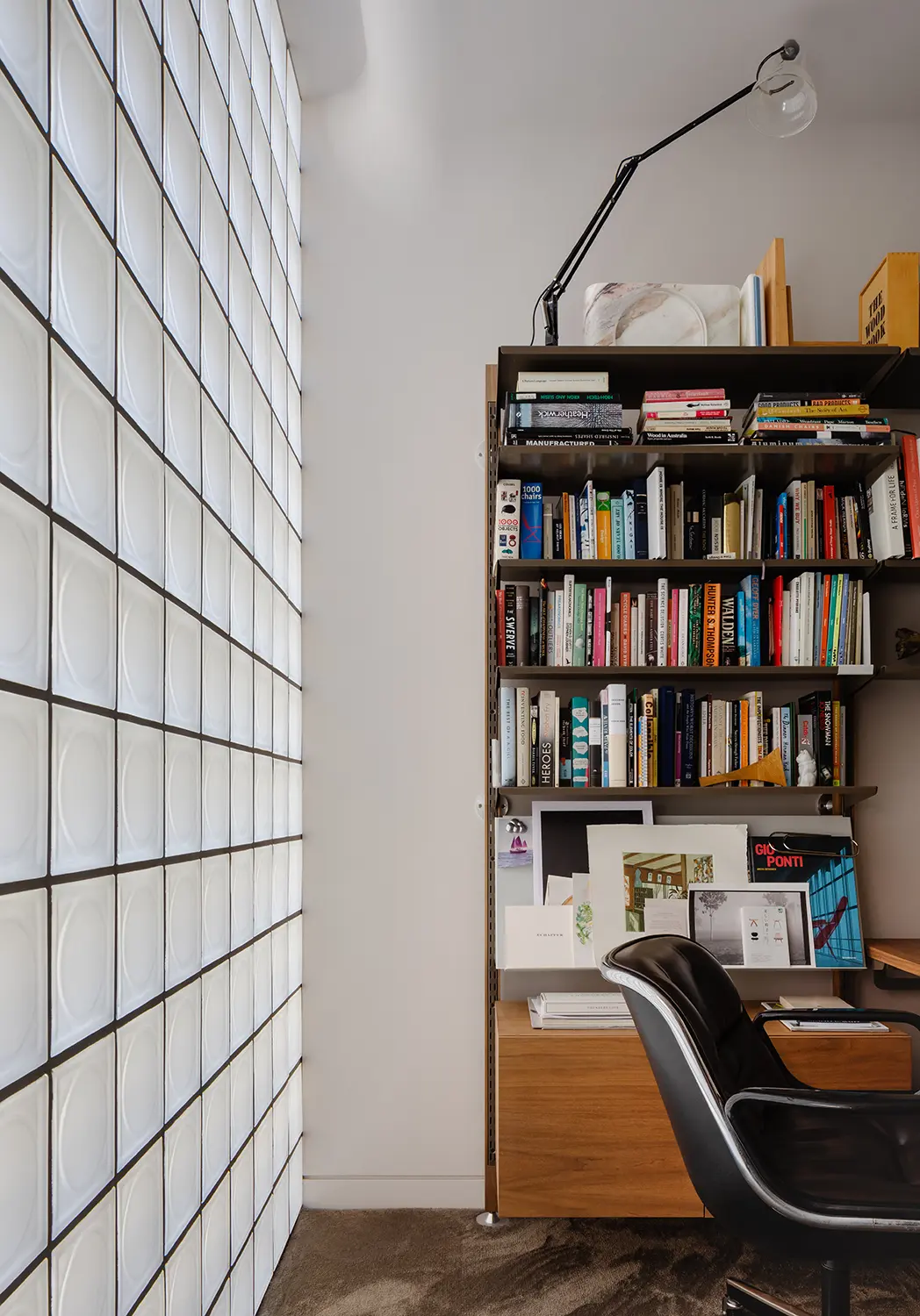 适应性改造的垂直玻璃屋（Laneway Glass House）丨澳大利亚悉尼丨Brad Swartz Architects-45