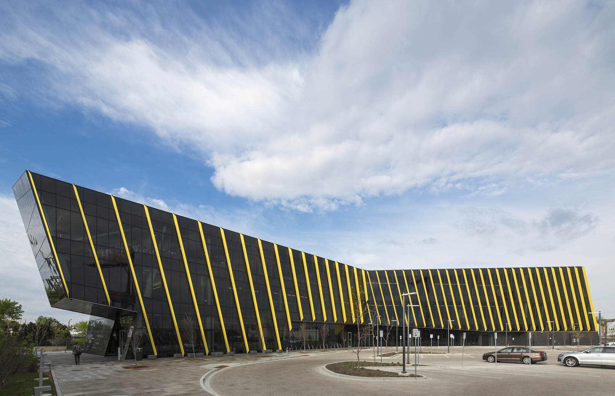 Northeastern Illinois University / JGMA-13