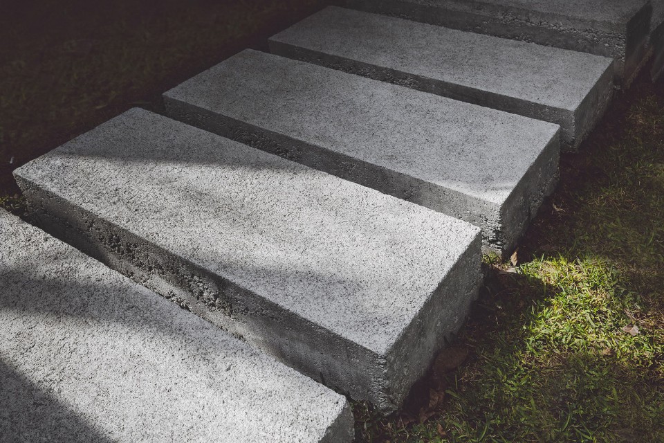 75平“黑色巨石”住宅 ︱Isauro Huizar-10