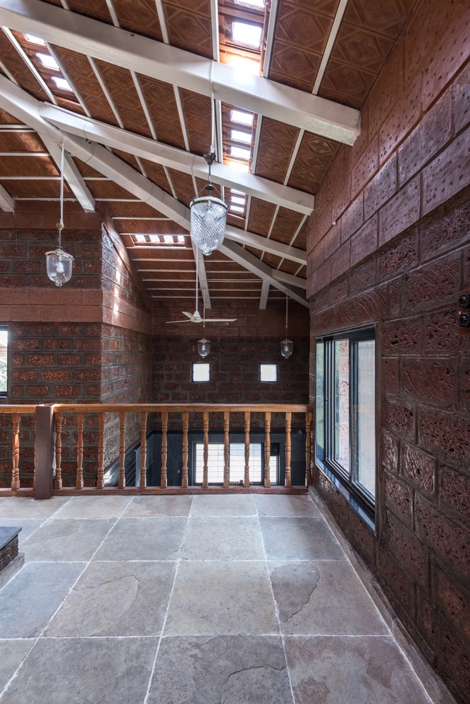 Krupachaya Farmhouse  Q-70