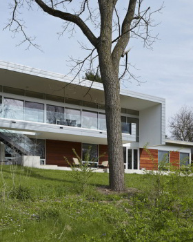 芝加哥 studio dwell architects 打造伊利诺斯州河景别墅
