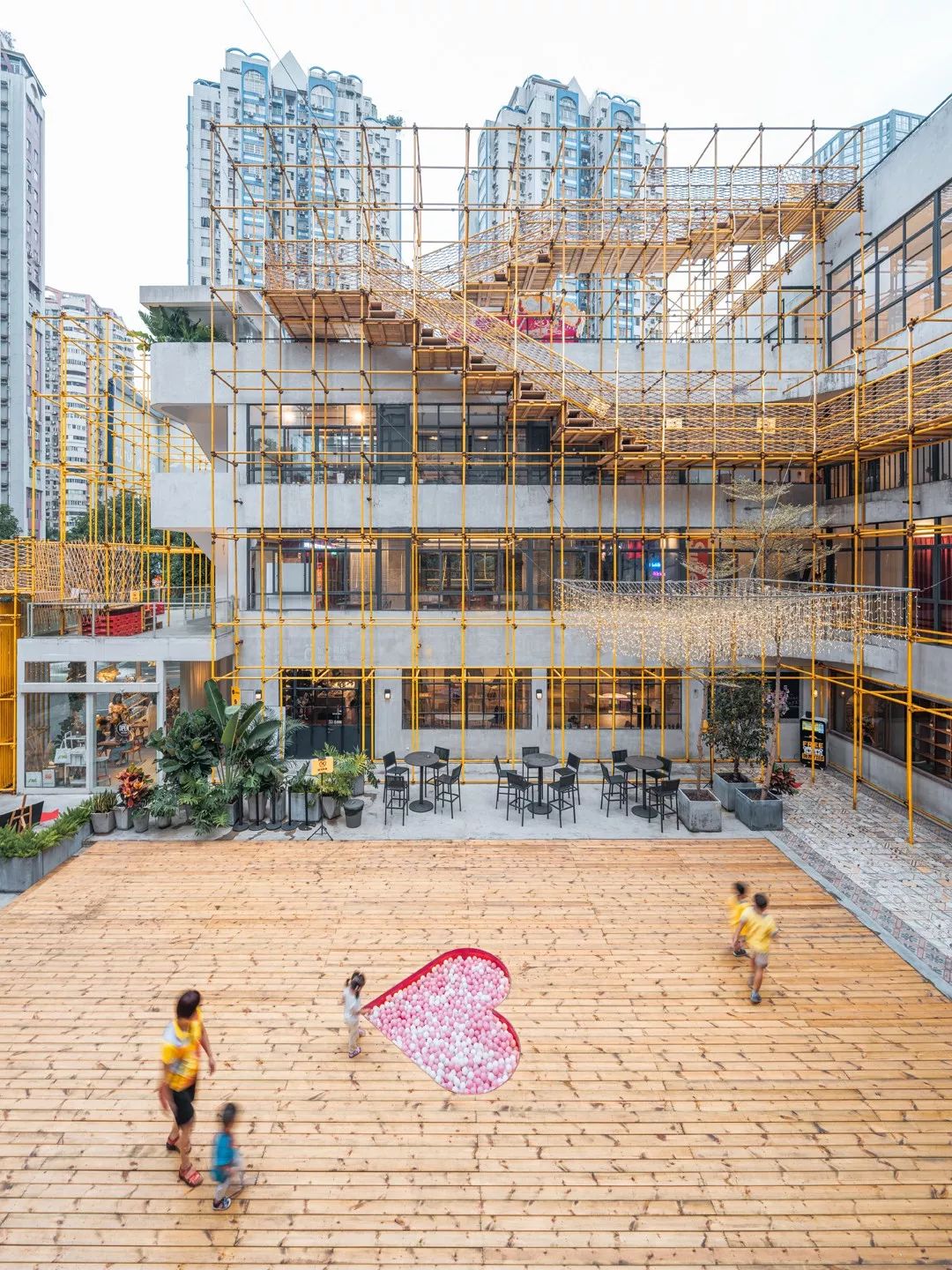 广州“未来方城” | 30 天打造的临时城市探险-49