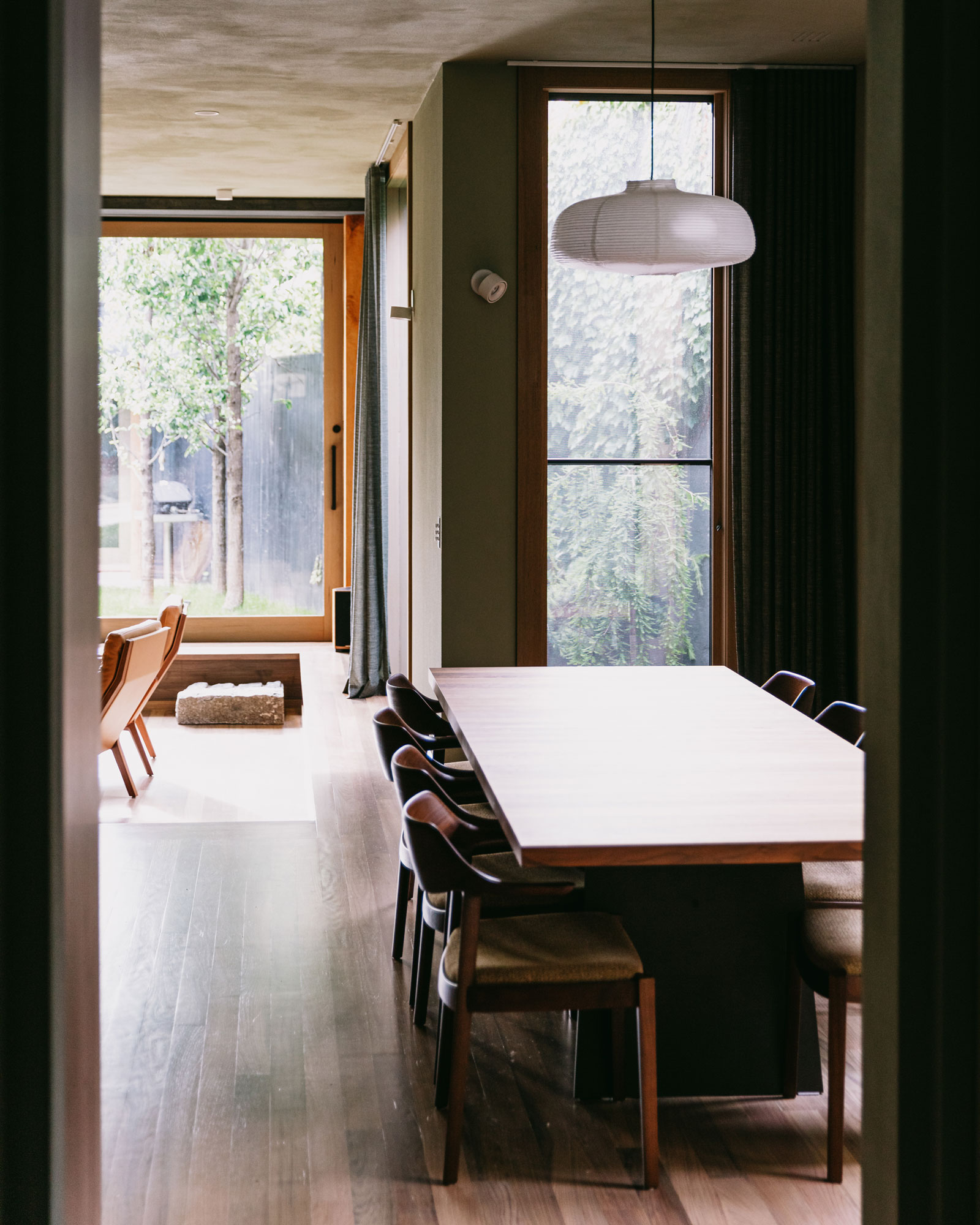 自然的温暖 · 埃尔伍德住宅丨澳大利亚丨B.E Architecture-19