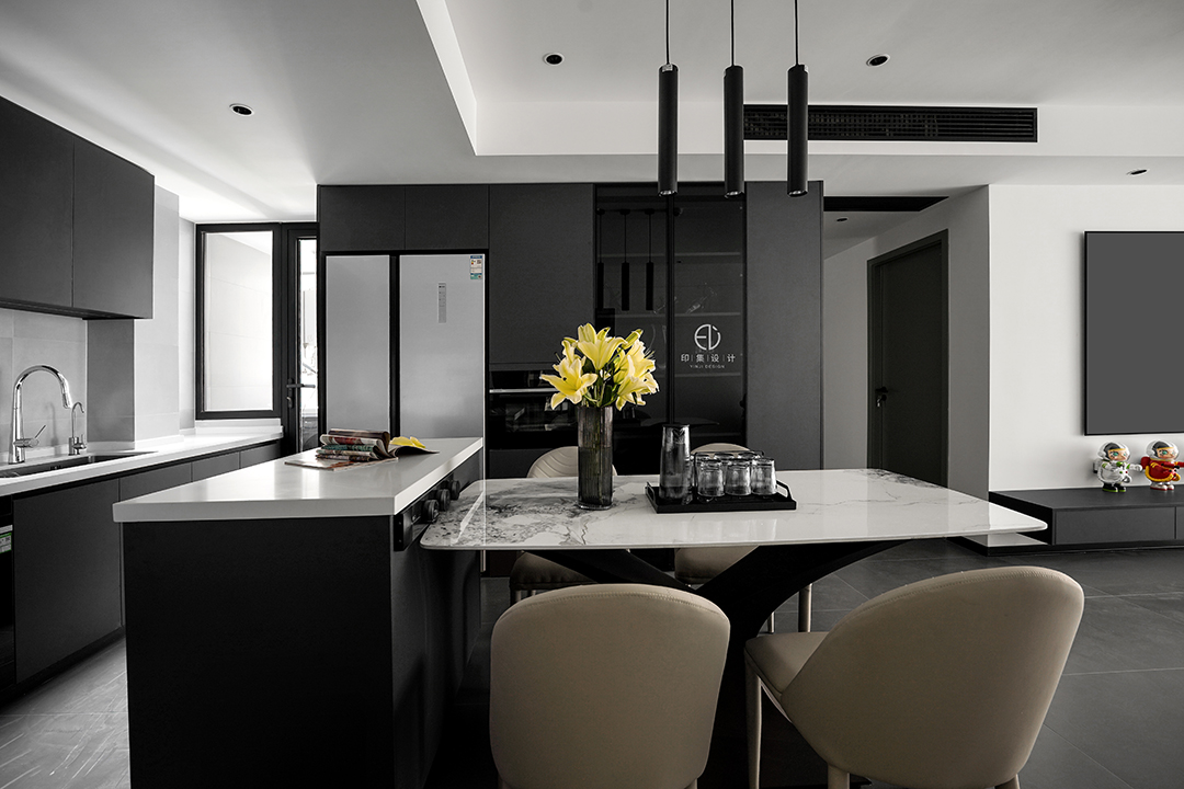 95.3㎡现代极简的家，从两个人的爱情故事说起-14