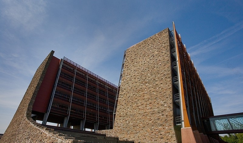 办公建筑 Cegeka 及地方政府大楼设计亮点-21