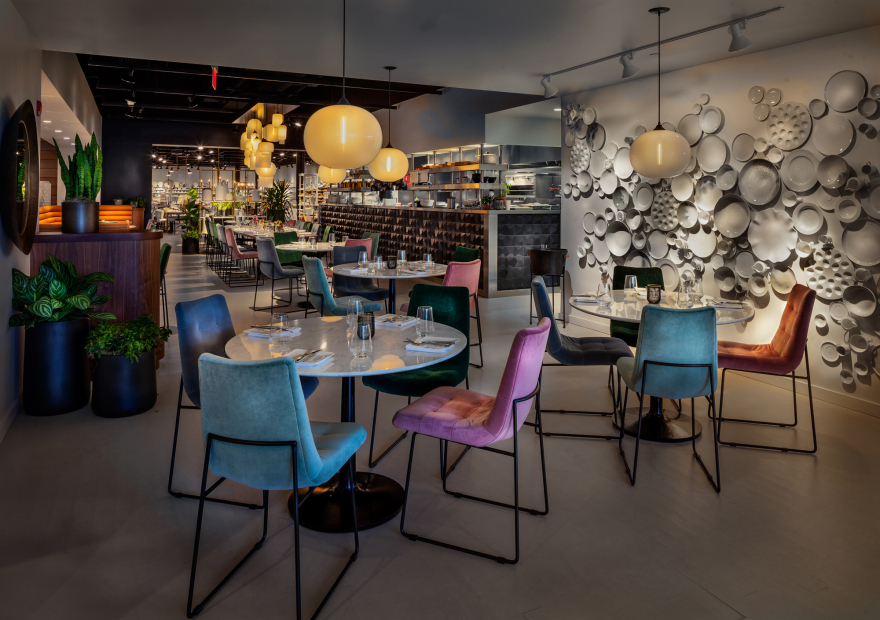 Crate & Barrel 首家全服务餐厅丨Cushing Terrell-18