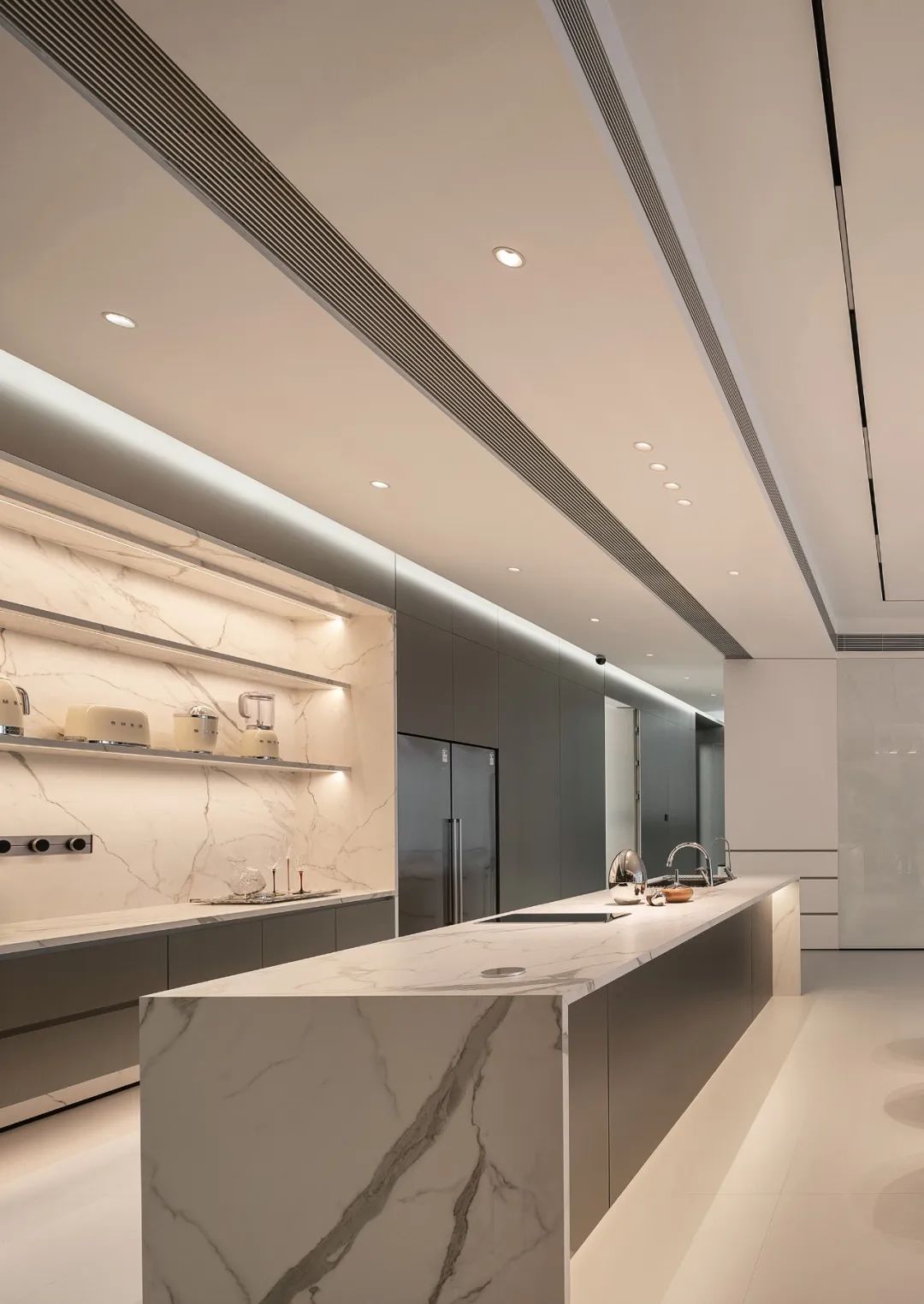 白色潮玩空间 · 光谱之家丨CQ Home-48