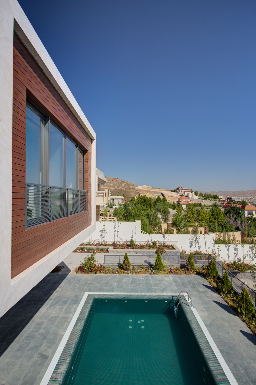 伊朗 07 号别墅设计,打造周末聚会胜地-31