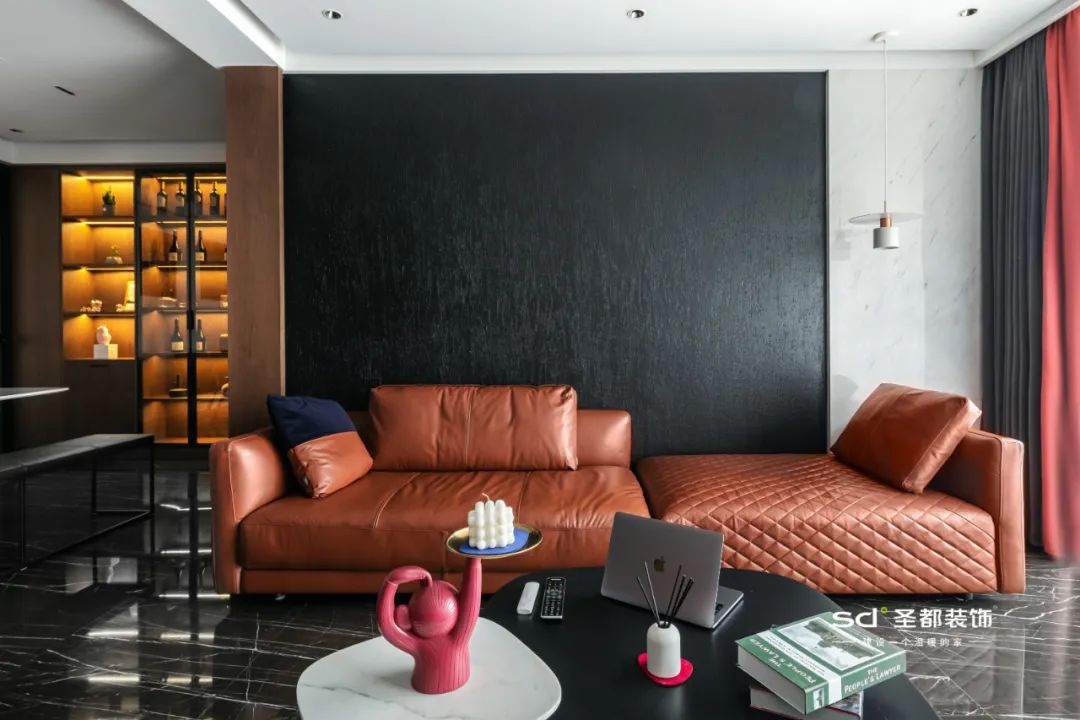 现代简约风家居,主卧占⅓太享受,神仙衣帽间心动 100%!-22