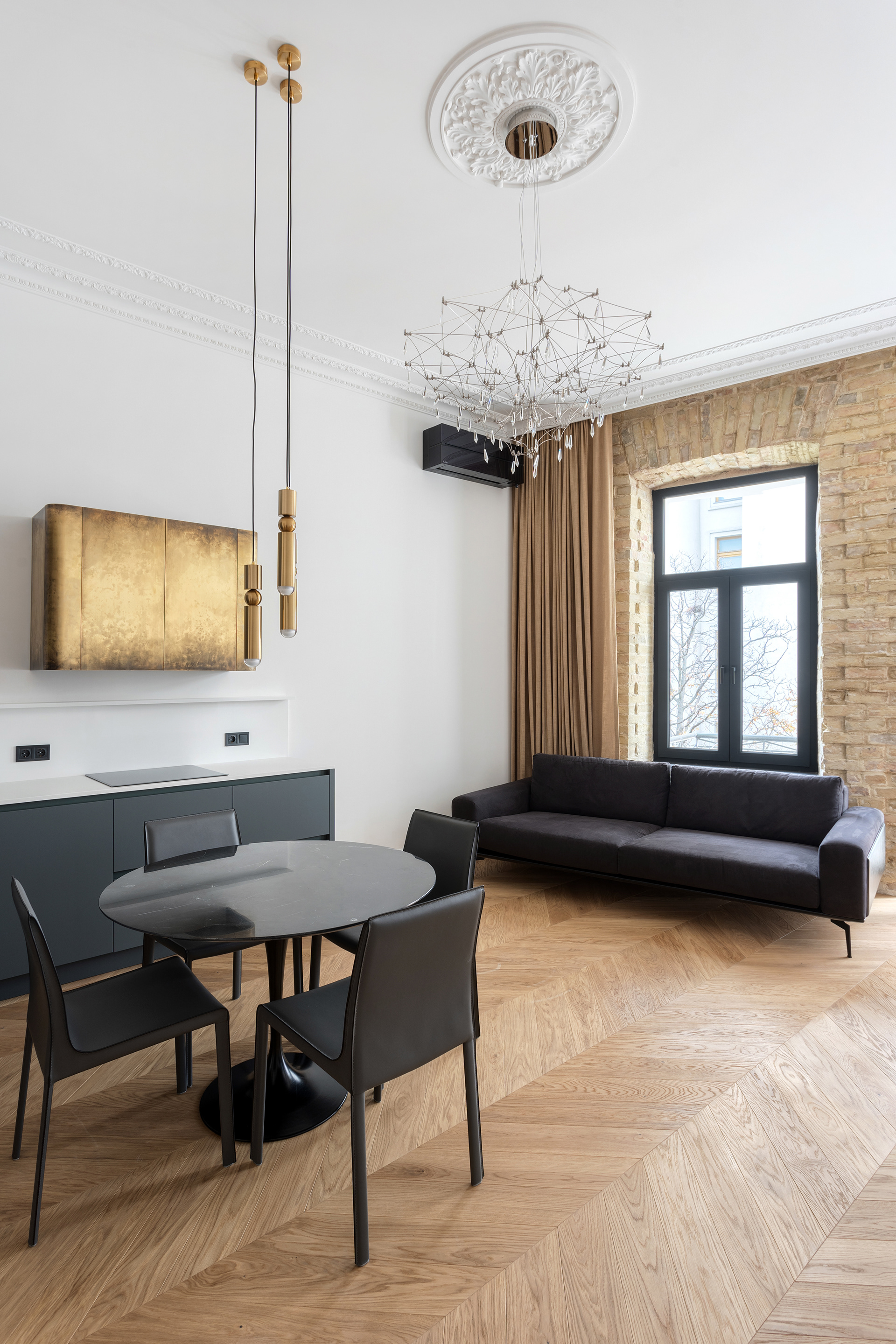 Сlassic apartment for rent-8