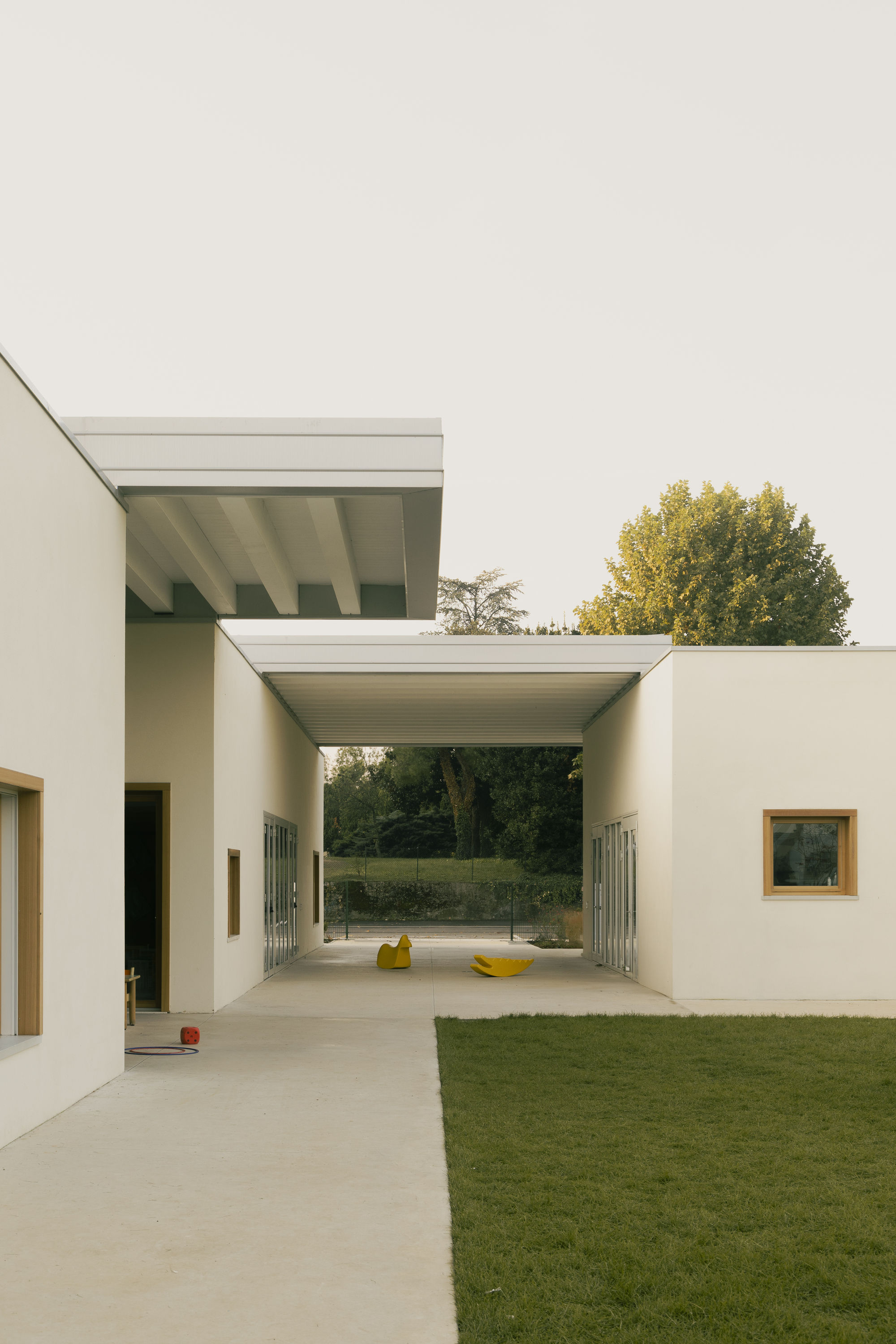 Valbona Early Childhood Education Center / Colucci&Partners-13