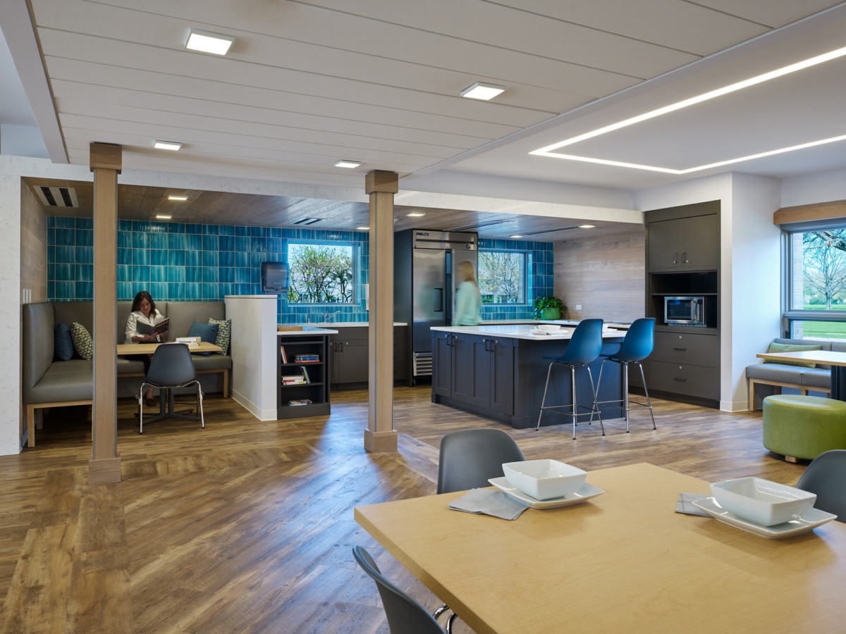 阿米塔健康福利亚家庭基金会住院治疗中心-6