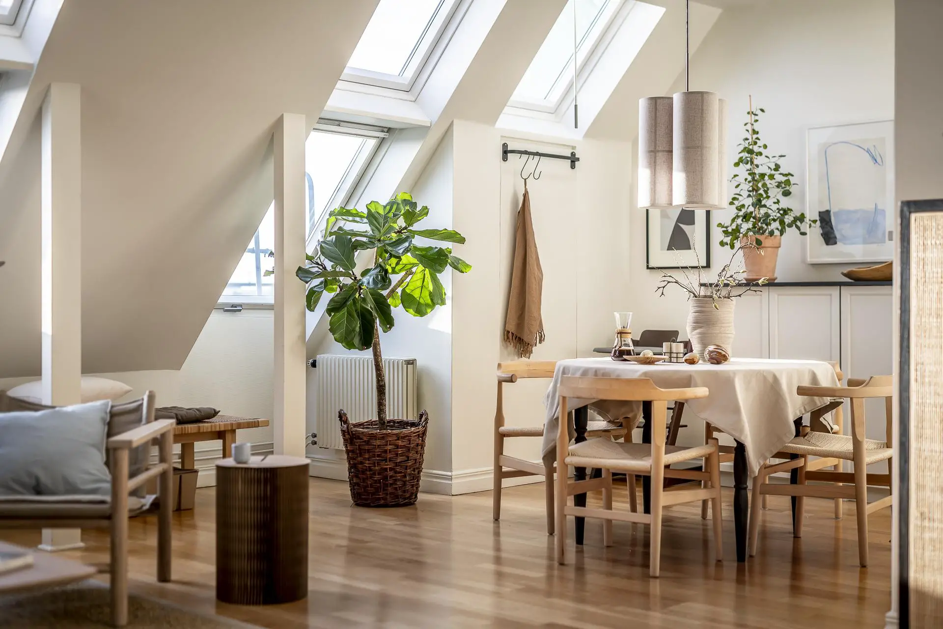 瑞典 1890 年老宅，75m2 明亮公寓的巧妙优化-8