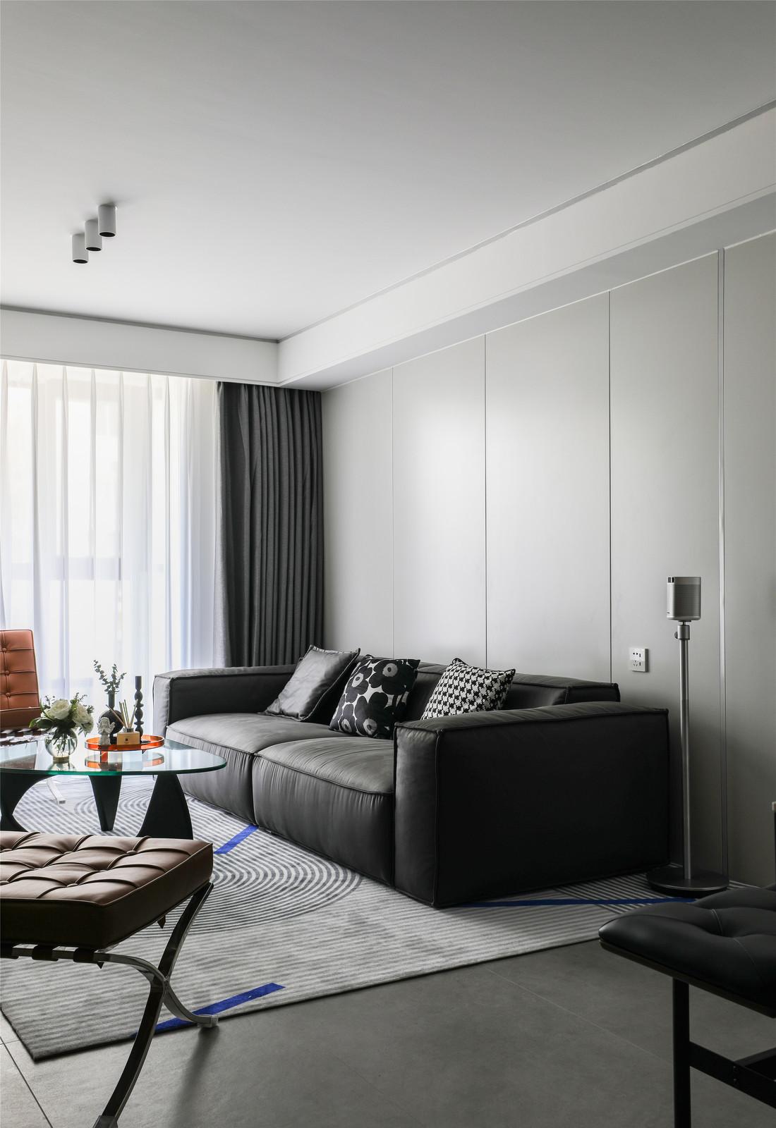 黑白灰简约家-9