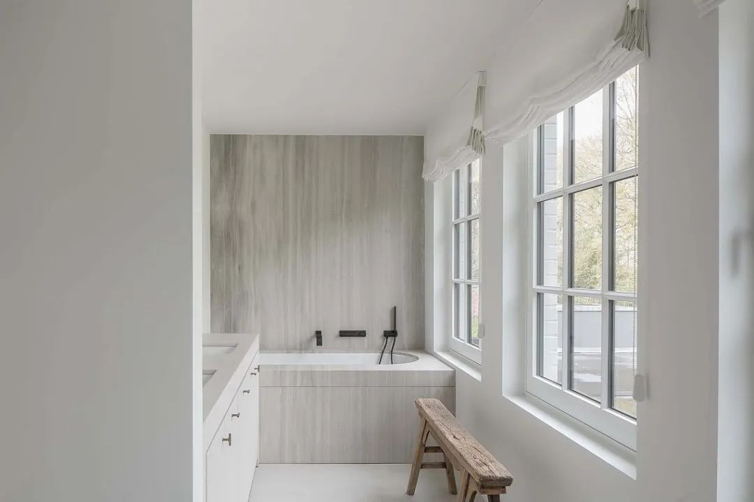 比利时式极简·宁静庇护所丨Evelyn Moreels-55