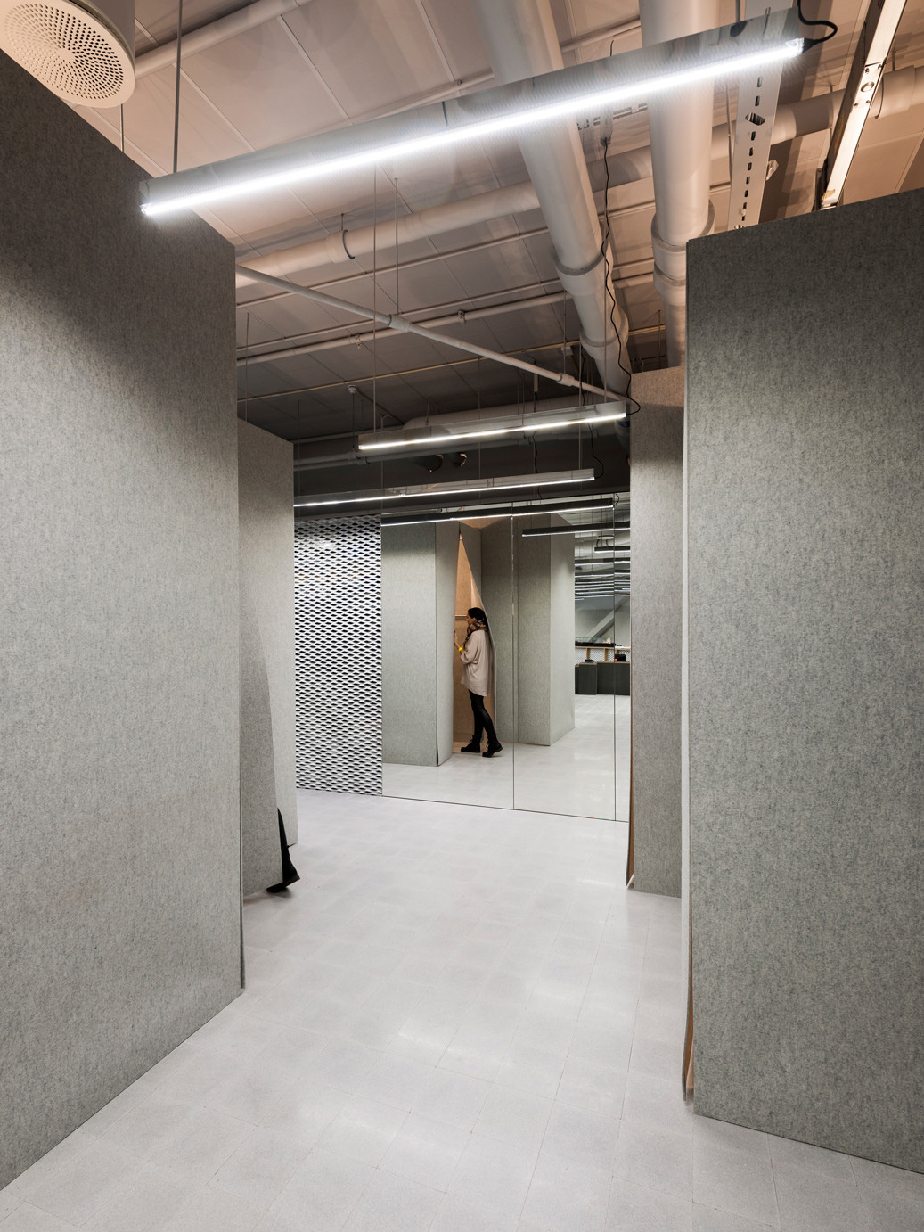 柏林魅力创意组合 | 冈萨雷斯·哈斯精选项目-40