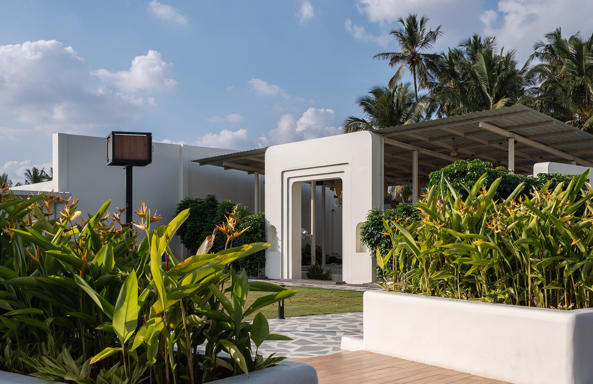 露台餐厅丨KARTHIK ARCHITECTS-21