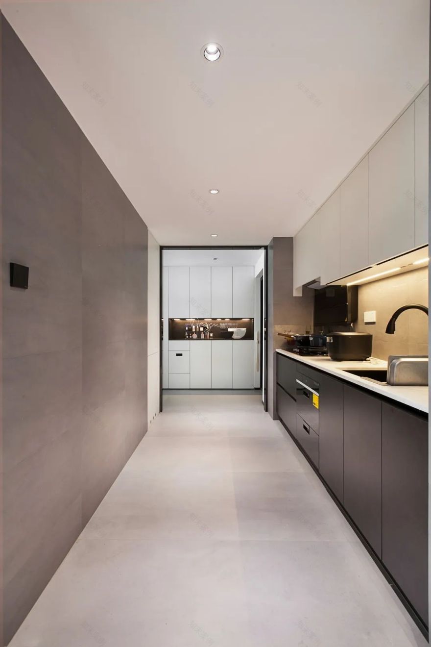 黑白极简 · 海源财富中心 160㎡秩序美感家居设计丨紫苹果装饰集团-44