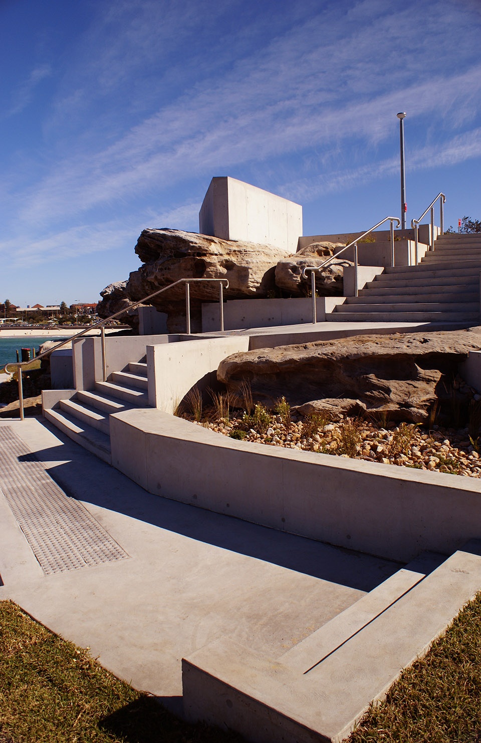 悉尼海崖边的“混凝土皇冠”——Ben Buckler 观景台-7