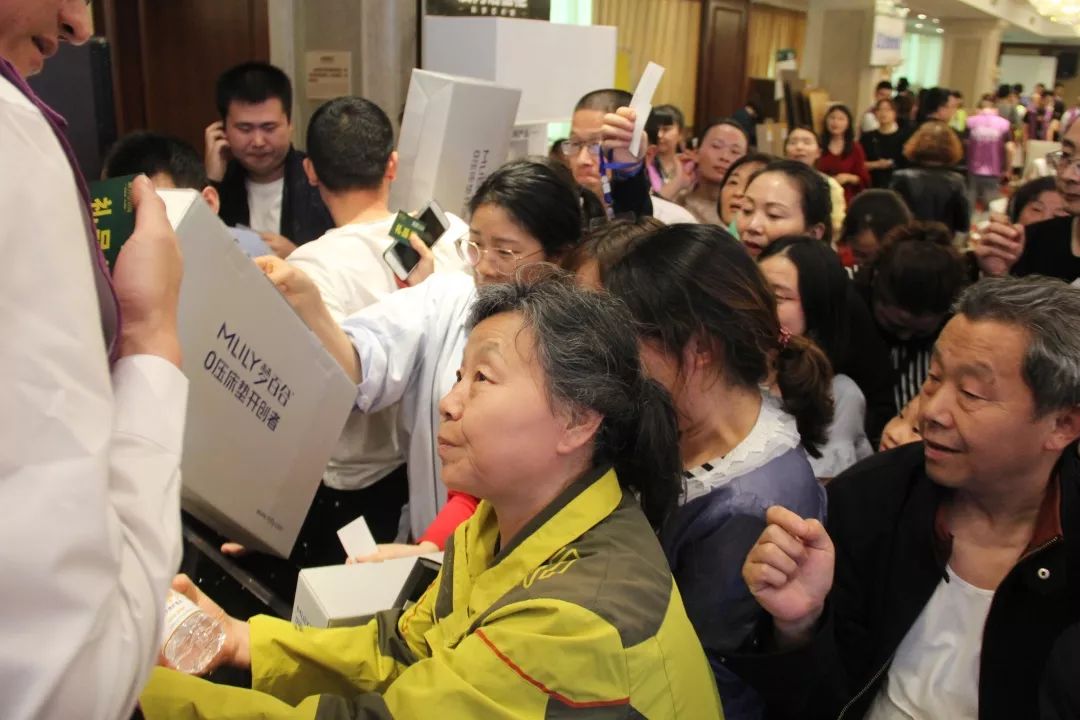 青藤装饰 2019 上半年总结 | 奋斗的青春·最美丽-57