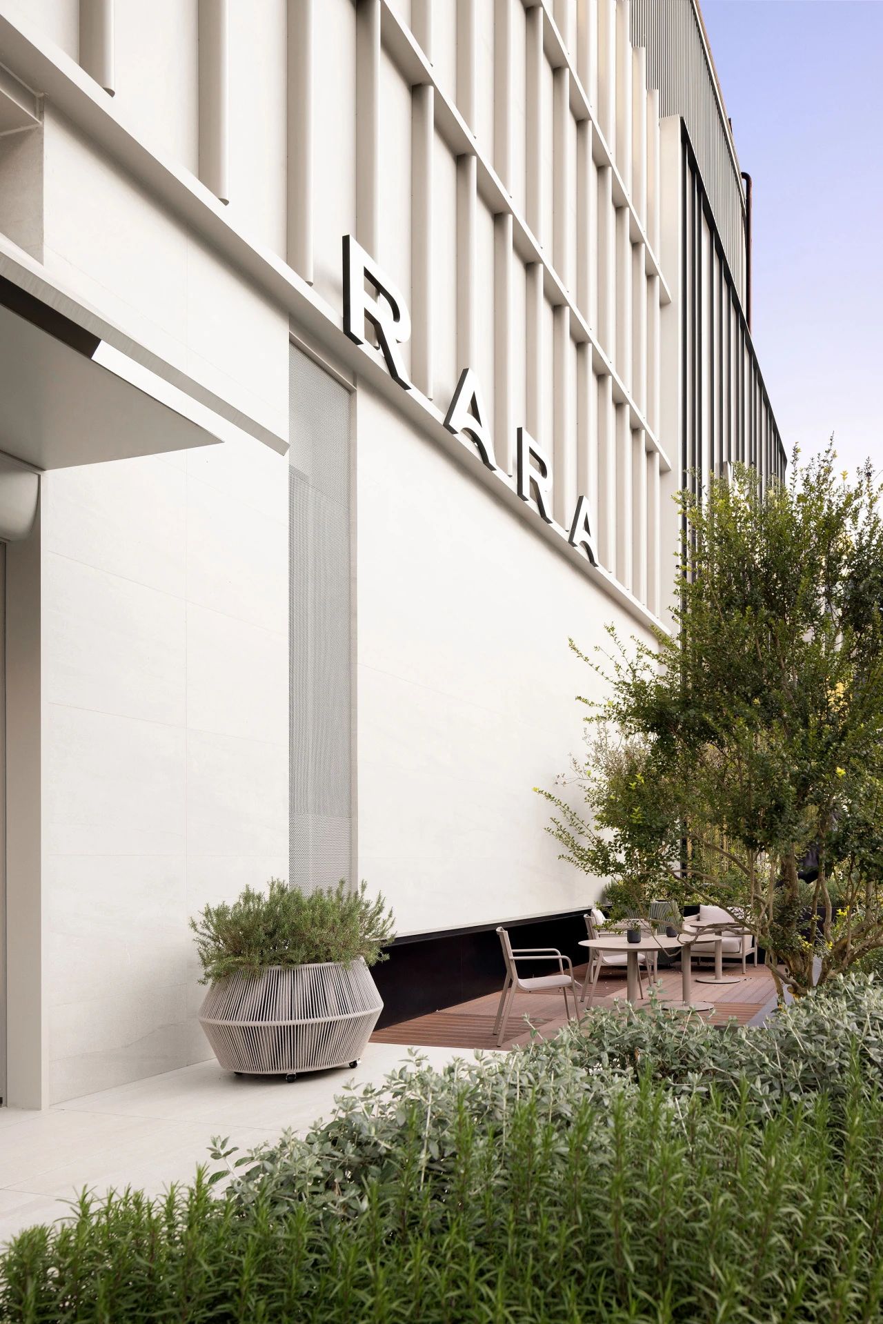 RARA全球标准店,RARA HOUSE（杭州,上海,南京）丨中国上海丨Bob Chen Design Office（陈飞波设计事务所）-6