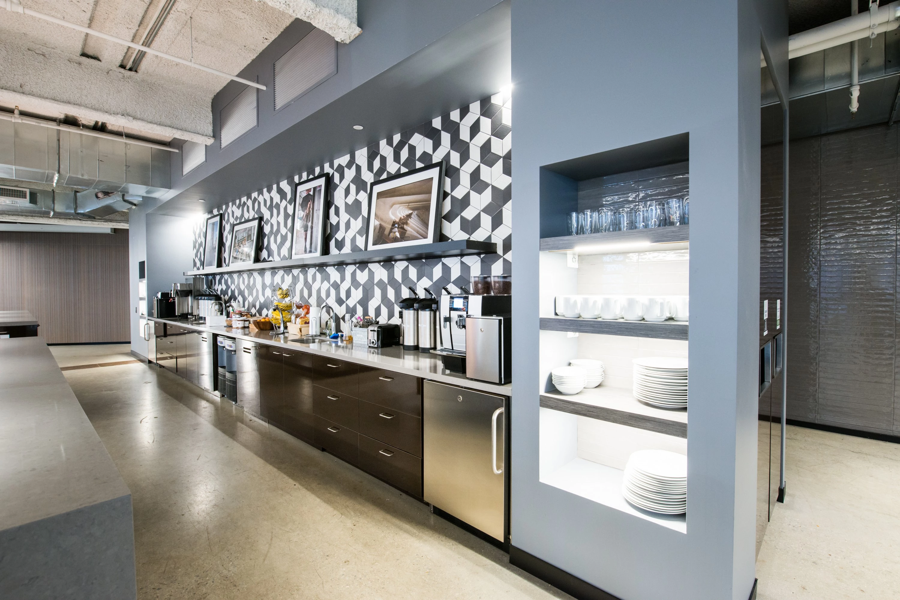 曼哈顿金融区 Vox Media 办公室的绿色环保设计-19