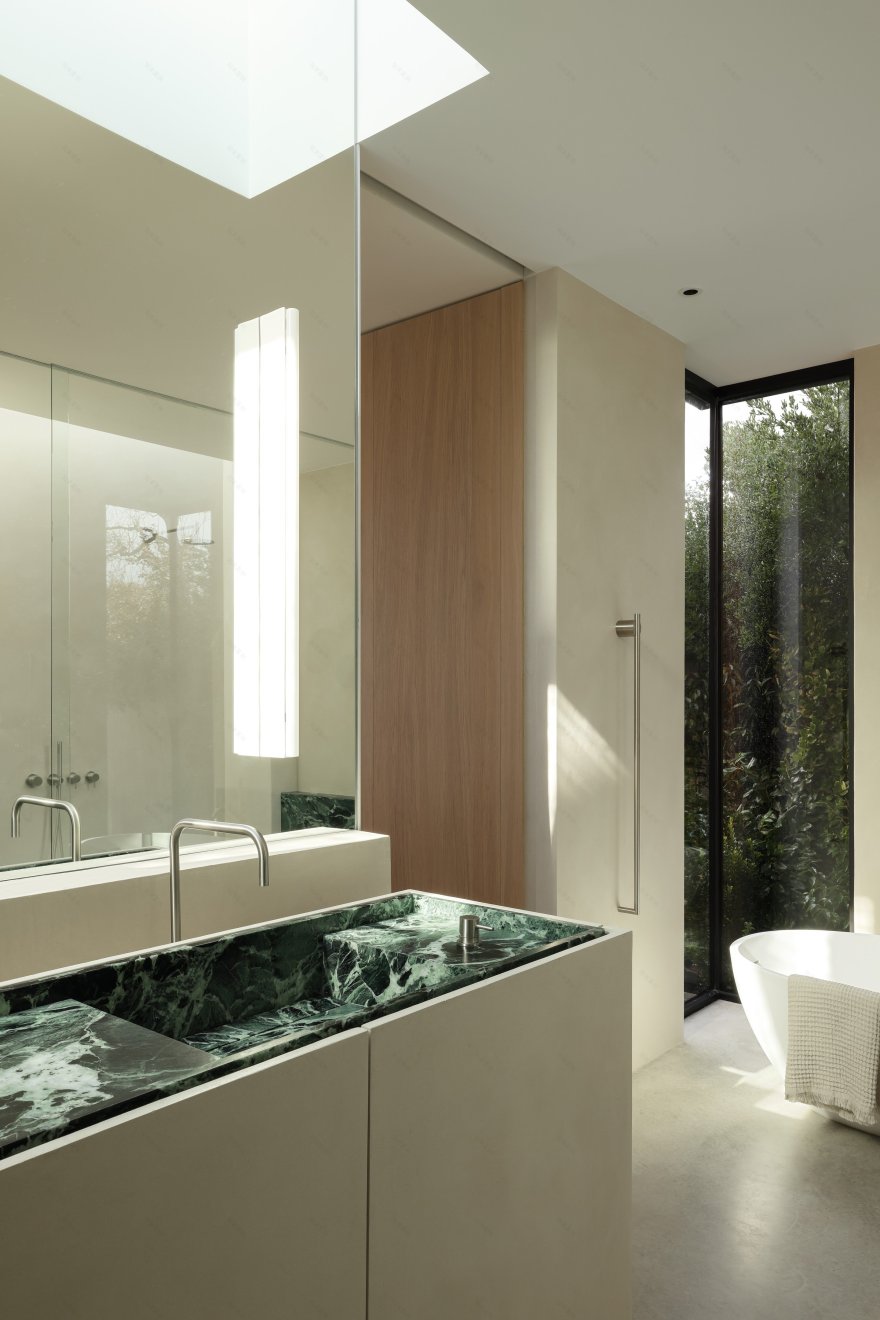 卡德伯勒湾别墅丨加拿大丨Falken Reynolds Interiors-29